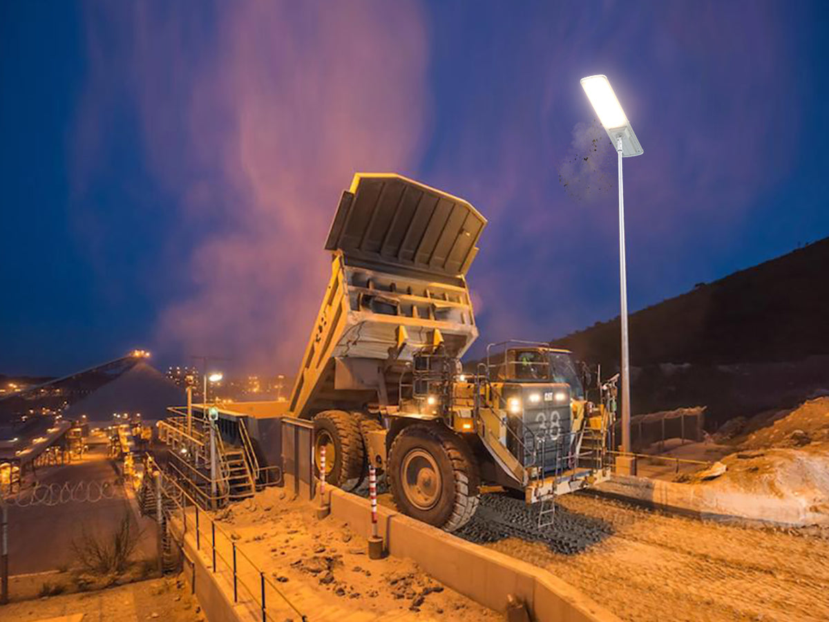 Synergy T Series Solar Street Light